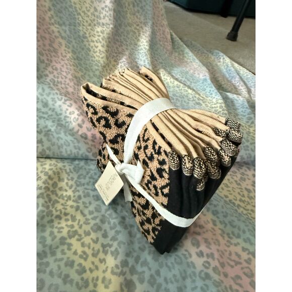Rachel Zoe Leopard Cheetah Print 100% Cotton washcloths Set of 4 Bathroom 13x13 - Picture 5 of 5